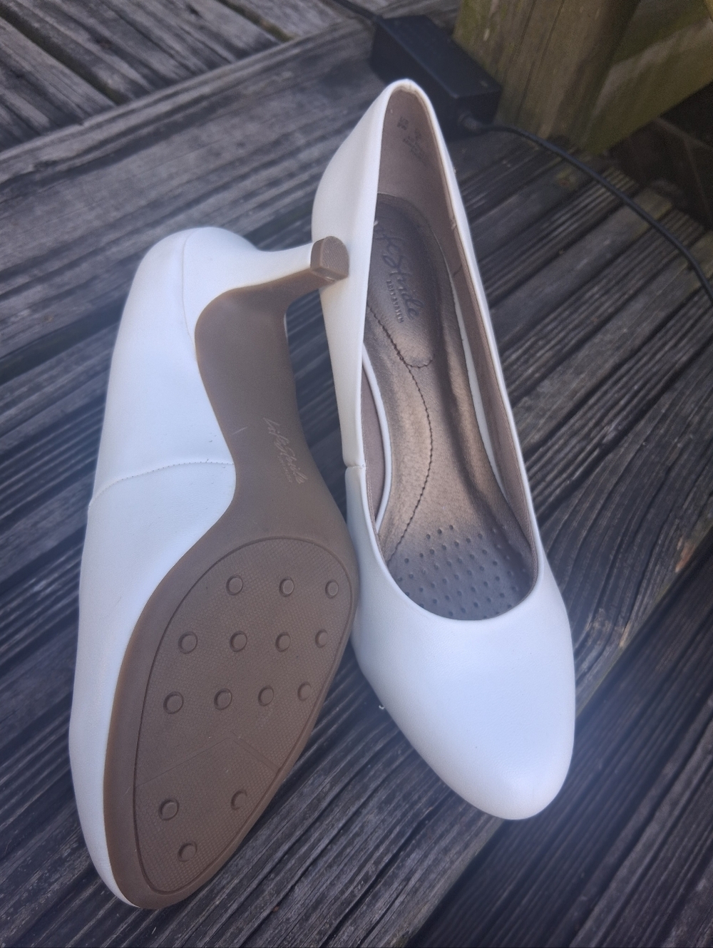 LifeStride White Women's - Picture 7 of 12